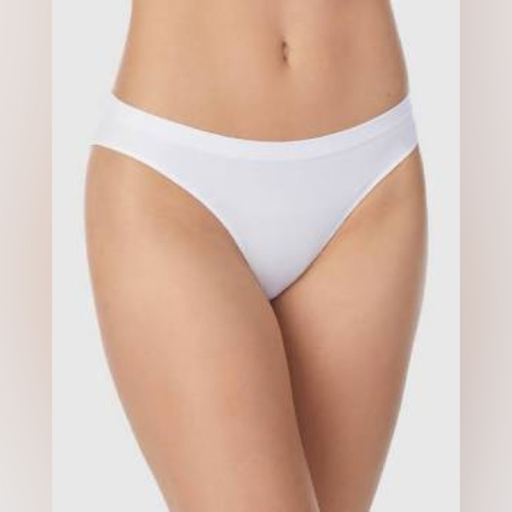Good American Active Intimated Low Impact Seamless White Panties